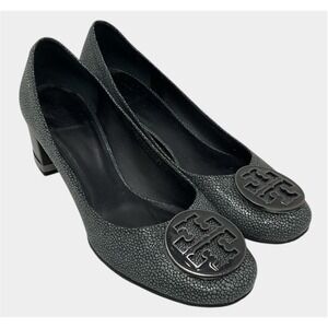 Tory Burch Block Heel Pumps Women 9 Grey Good Stingray Embossed Logo Medallion